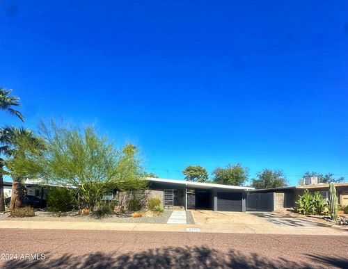 3708 E Laurel Lane, Phoenix, AZ, 85028 | Card Image