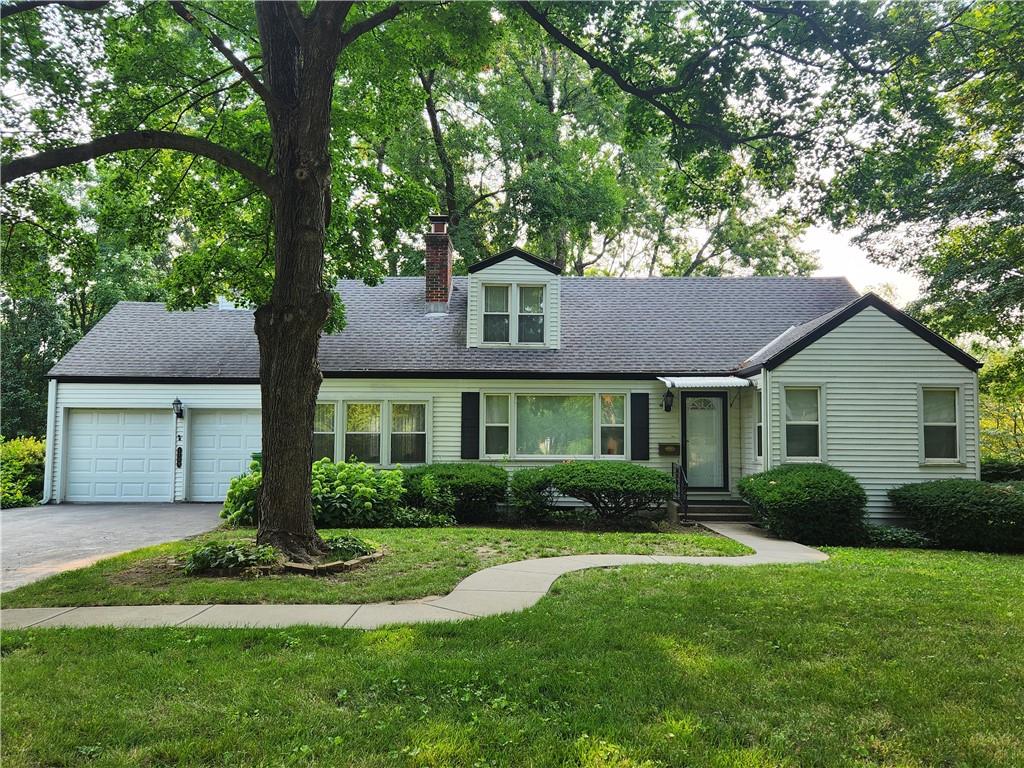 Lake Dr, Independence, MO 64055