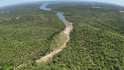 001-08943-000 Big Music Creek, Yellville, AR, 72668 | Card Image