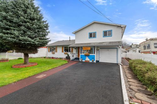 46186 Gore Ave, Chilliwack, BC, V2P1Z7 | Card Image