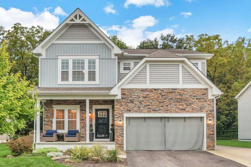 208 Delaware Dr, Delaware, OH, 43015-2492 | Card Image