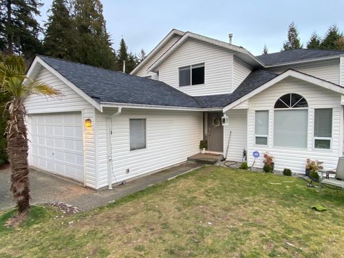 basement-1918 Iron Crt, North Vancouver, BC, V7G2P2 | Card Image