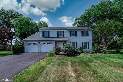 7 Galie Way, ROYERSFORD, PA, 19468-3303 | Card Image