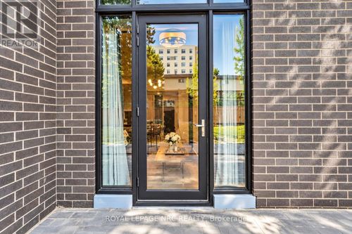 133-145 Columbia St W, Waterloo, ON, N2L0K7 | Card Image