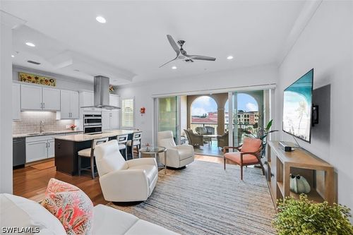409-21530 Strada Nuova Cir, ESTERO, FL, 33928-3524 | Card Image
