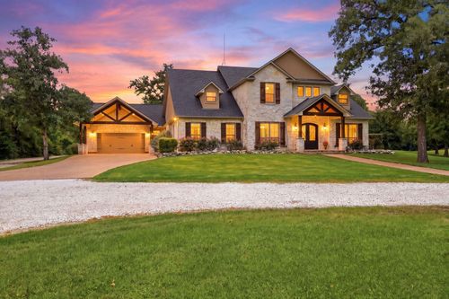 6740 Koppe Bridge Rd, College Station, TX, 77845-7186 | Card Image