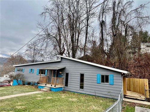 605 Jeanette Ave, Martins Ferry, OH, 43935-1845 | Card Image