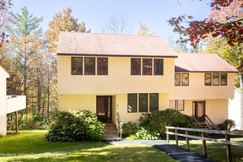 45-3-340 Pines Dr, Denver, NY, 12421-7707 | Card Image