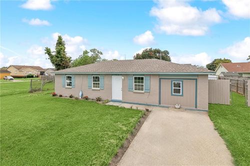 4216 Teton St, Marrero, LA, 70072-6427 | Card Image