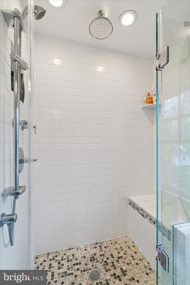 310 S Narberth Ave, House other with 5 bedrooms, 3 bathrooms and null parking in NARBERTH PA | Image 30