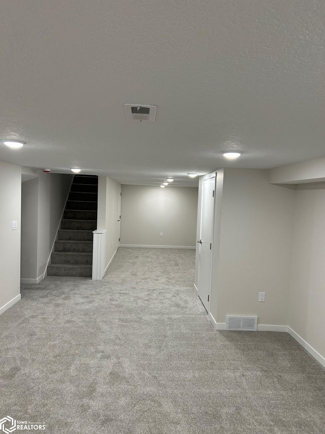 906 4 Th St, Home with 4 bedrooms, 2 bathrooms and 6 parking in Victor IA | Image 25