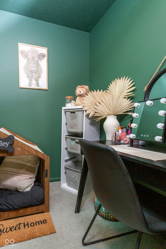bedroom featuring an office area and carpet floors | Image 28