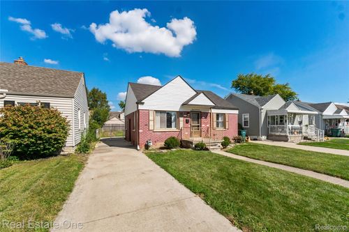 1532 Mclain Ave, Lincoln Park, MI, 48146-2356 | Card Image