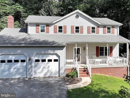 5460 Ridge Rd, ELIZABETHTOWN, PA, 17022-8621 | Card Image