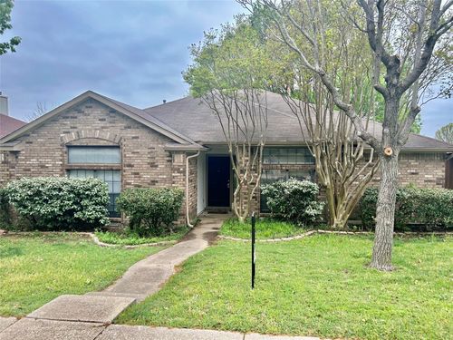 6213 Sasaki Way, Garland, TX, 75043-6671 | Card Image