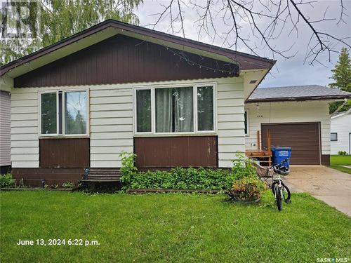 506 6th Ave, Cudworth, SK, S0K1B0 | Card Image