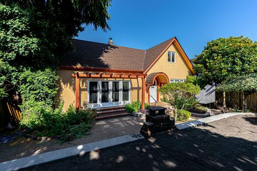 4327 Locarno Cres, Vancouver, BC, V6R1G2 | Card Image