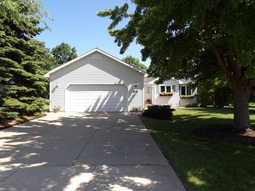 209 Windfield Court, WRIGHTSTOWN, WI, 54180 | Card Image