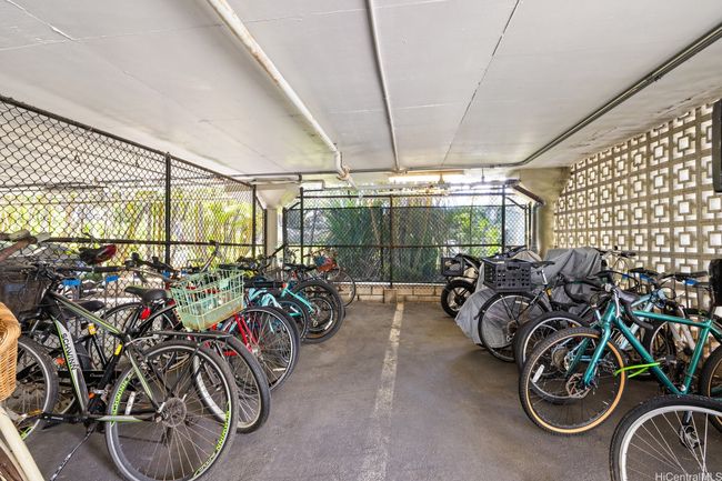 APT-1403 - 322 Aoloa St, Condo with 2 bedrooms, 2 bathrooms and 2 parking in Kailua HI | Image 16