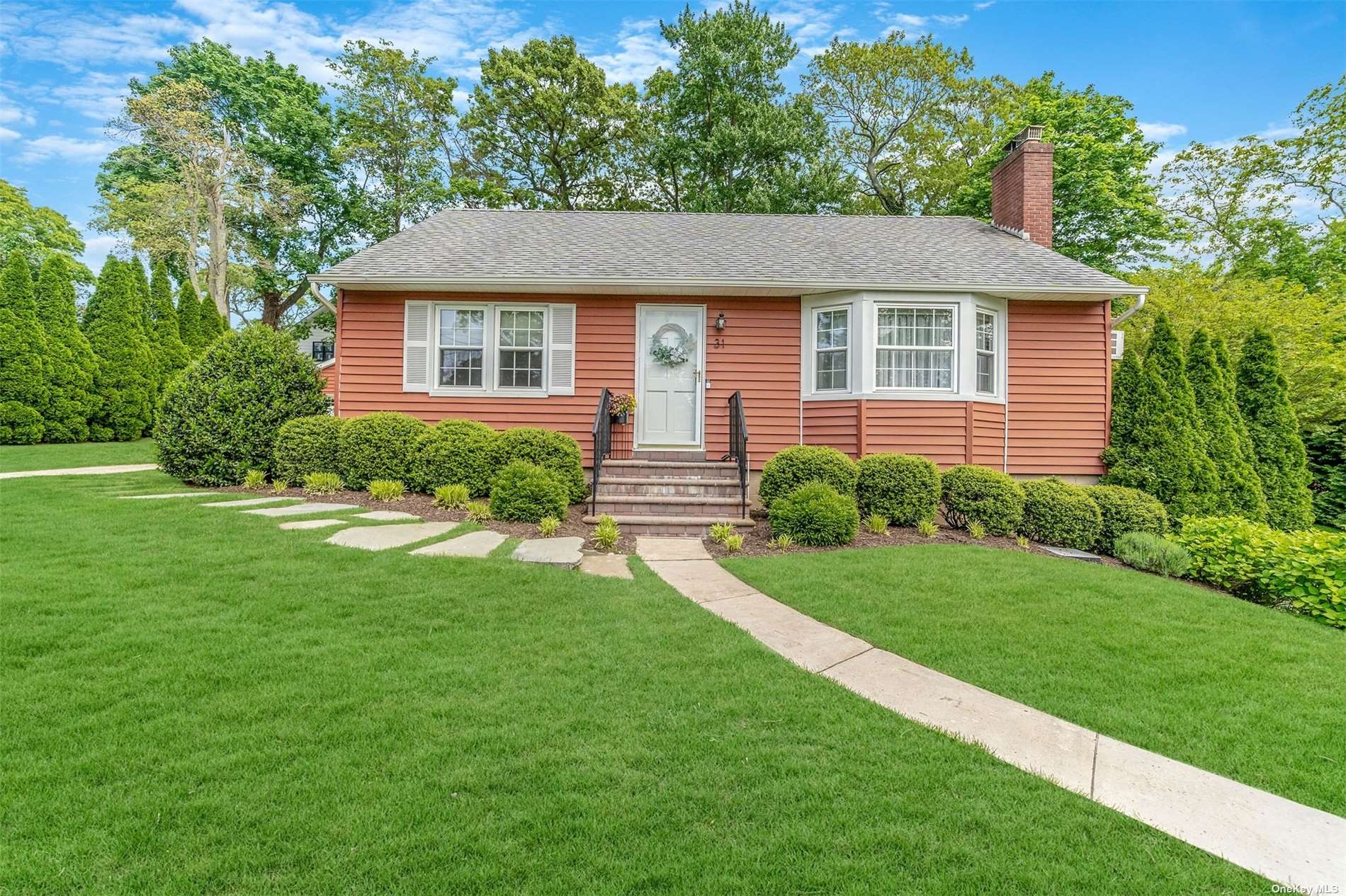 Fountain Rd, Rocky Point, NY 11778