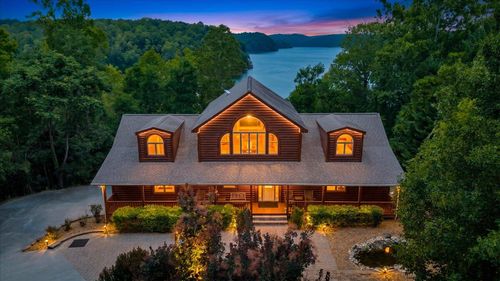 461 Sunset Bay Rd, Gretna, VA, 24557 | Card Image