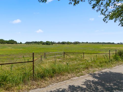 151 Lower Dietert Rd, Comfort, TX, 78013-3364 | Card Image