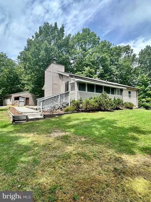 2898 James River Road, WINGINA, VA, 24599 | Card Image