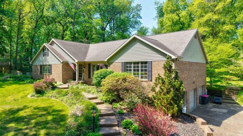 4077 Frame Rd, Newburgh, IN, 47630-2213 | Card Image