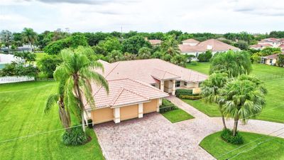 11900 Nw 18th Ct, House other with 4 bedrooms, 3 bathrooms and null parking in Plantation FL | Image 2