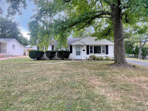 3904 Jane Ave, Saint Ann, MO, 63074-1912 | Card Image