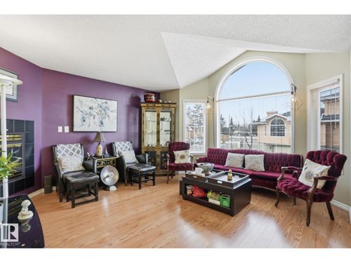 11115 9 Ave Nw, Edmonton, AB, T6J6Z1 | Card Image