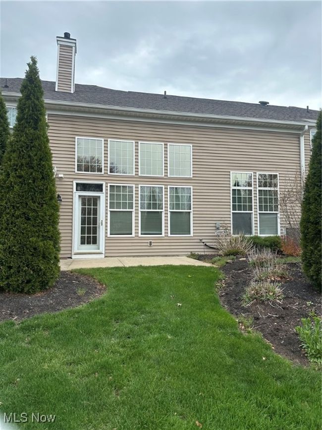 507 Vintage Pt, Condo with 3 bedrooms, 3 bathrooms and null parking in Avon Lake OH | Image 39