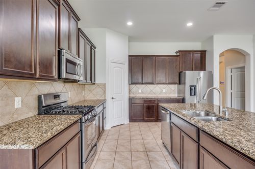 3716 Riversdale Rd, Frisco, TX, 75036-7549 | Card Image