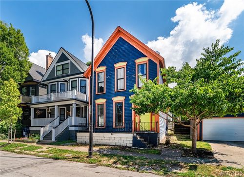 107 College St, Buffalo, NY, 14201-1319 | Card Image