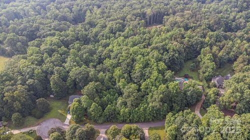 524 Shady Oaks Dr, Stanley, NC, 28164-9412 | Card Image