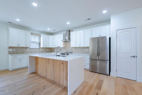 410 Chamberlin Ave, Durham, NC, 27704-4102 | Card Image