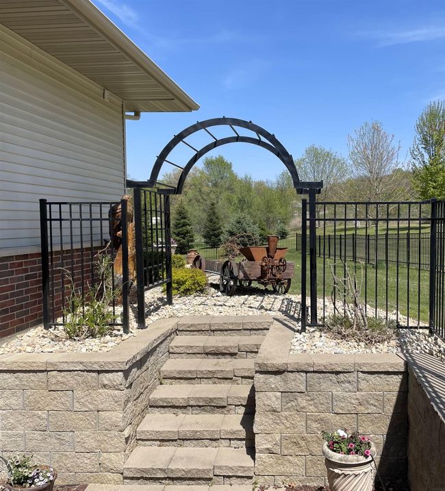 811 Gunder Road Estates Blvd., House other with 3 bedrooms, 2 bathrooms and null parking in Clermont IA | Image 11