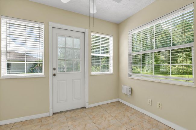Florida Room | Image 17