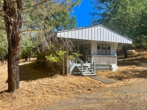 46145 Meadow Ln, Laytonville, CA, 95454 | Card Image