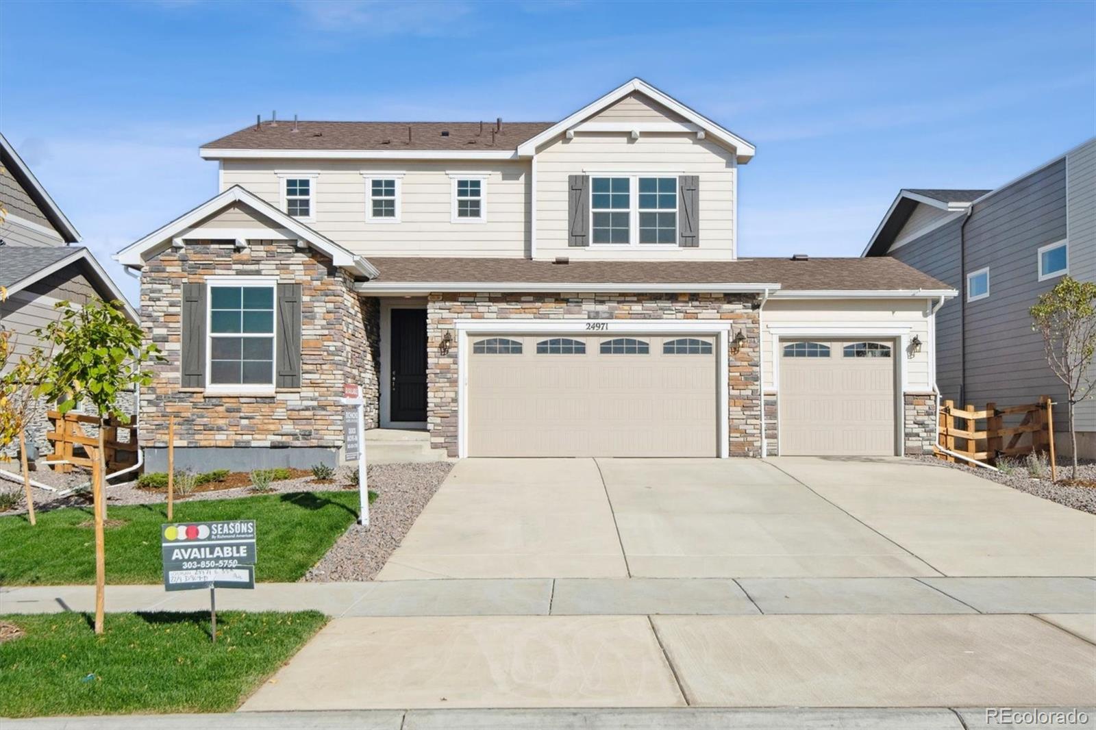 38th Ave, Aurora, CO 80019