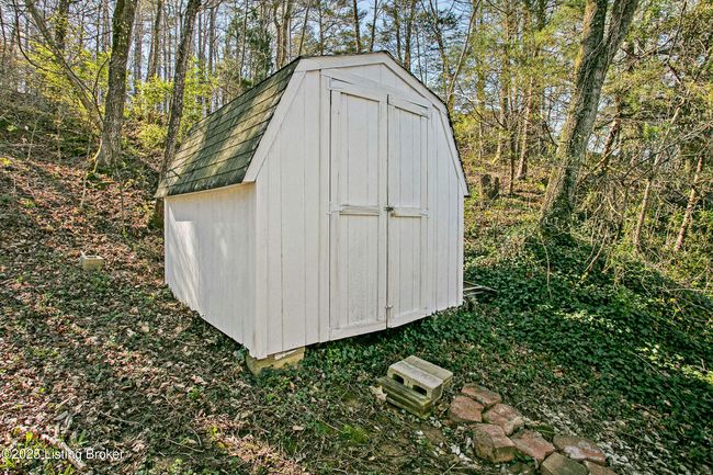 217 - 205217 Thomason Rd, House other with 4 bedrooms, 2 bathrooms and null parking in Clarkson KY | Image 23