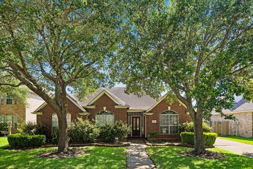 5918 Amherst Ct, Sugar Land, TX, 77479-8942 | Card Image