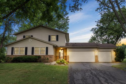 1539 Clubview Blvd S, Columbus, OH, 43235-1635 | Card Image