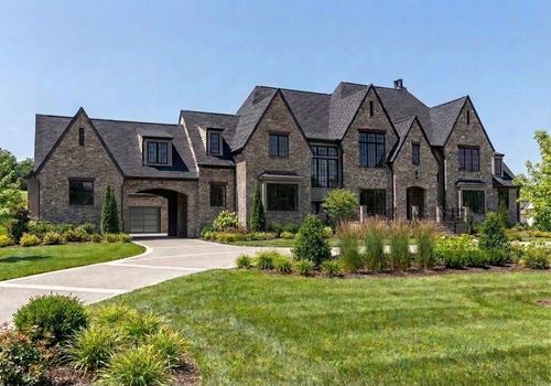 7019 Belcastle Ln, College Grove, TN, 37046-2039 | Card Image