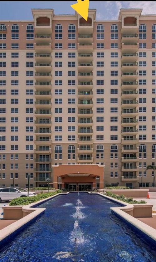 ph8-2080 S Ocean Dr, Hallandale Beach, FL, 33009-6677 | Card Image