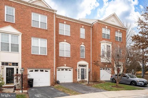 13082 Park Crescent Cir, HERNDON, VA, 20171-2811 | Card Image