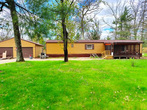 9189 Oakland Dr, Baldwin, MI, 49304-8916 | Card Image