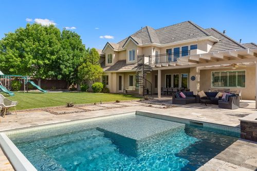 2737 E 3710 St S, St George, UT, 84790 | Card Image