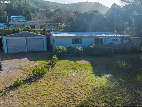 94664 Raccoon Ln, GoldBeach, OR, 97444 | Card Image