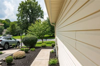 139 Courtshire Lane, Condo with 2 bedrooms, 1 bathrooms and null parking in Penfield NY | Image 2